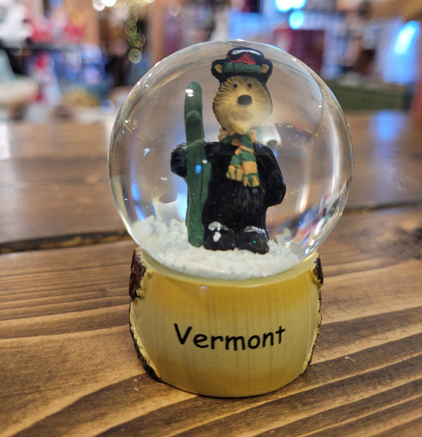 Fernie ski bear snow globe