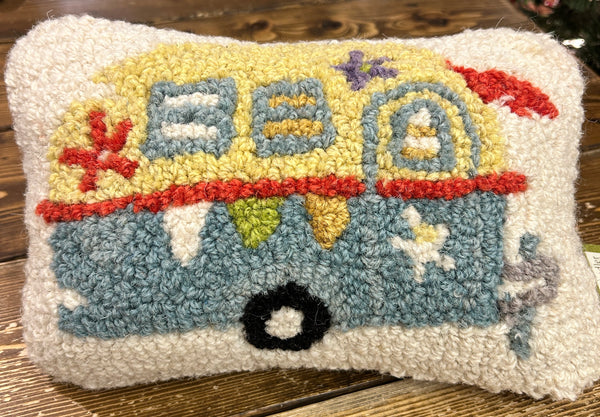 Hooked Wool Pillow 8" x 12"