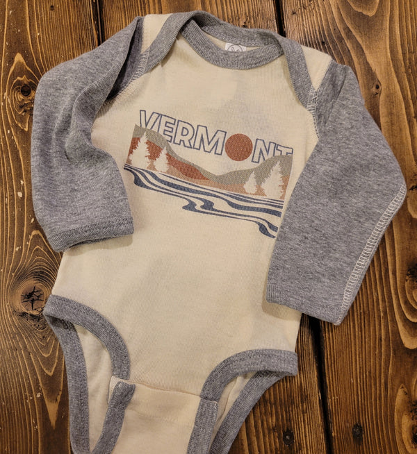 Infant Long Sleeve Bodysuit